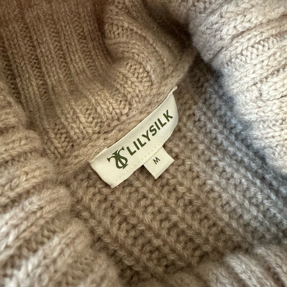 Lilysilk Oversized Merino Wool Sweate - Picture 3 of 12